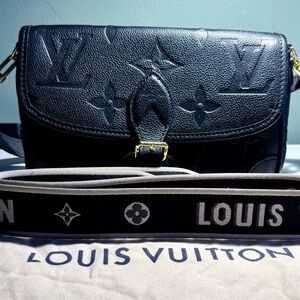 Louis Vuitton Diane 
Monogram Empreinte Leather- Black
